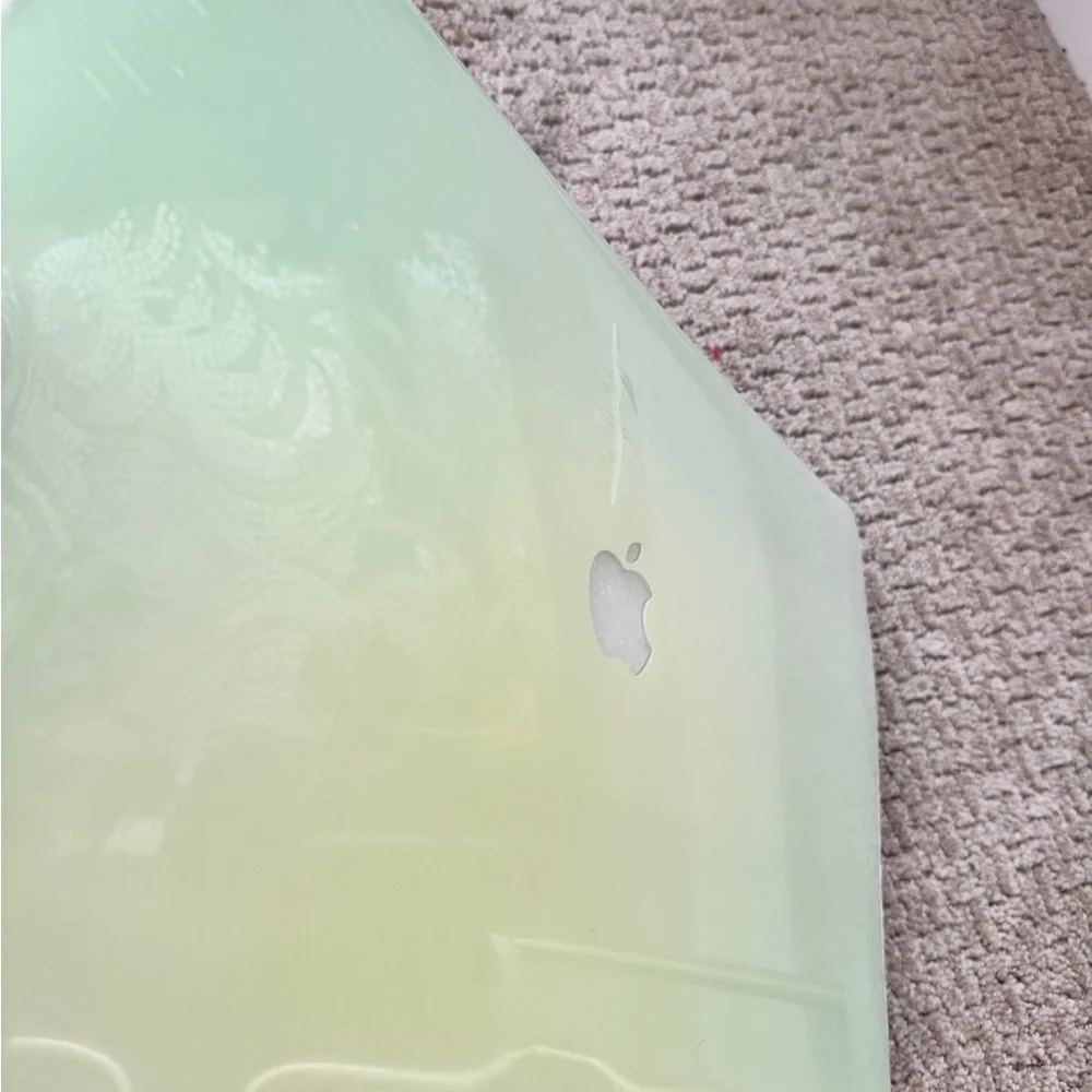 Apple MacBook Pro16 Hardcase - Light Green & Yellow Ombre NEVER OPENED
